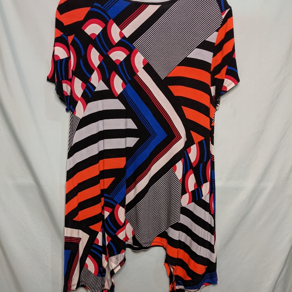 Art print stripe top